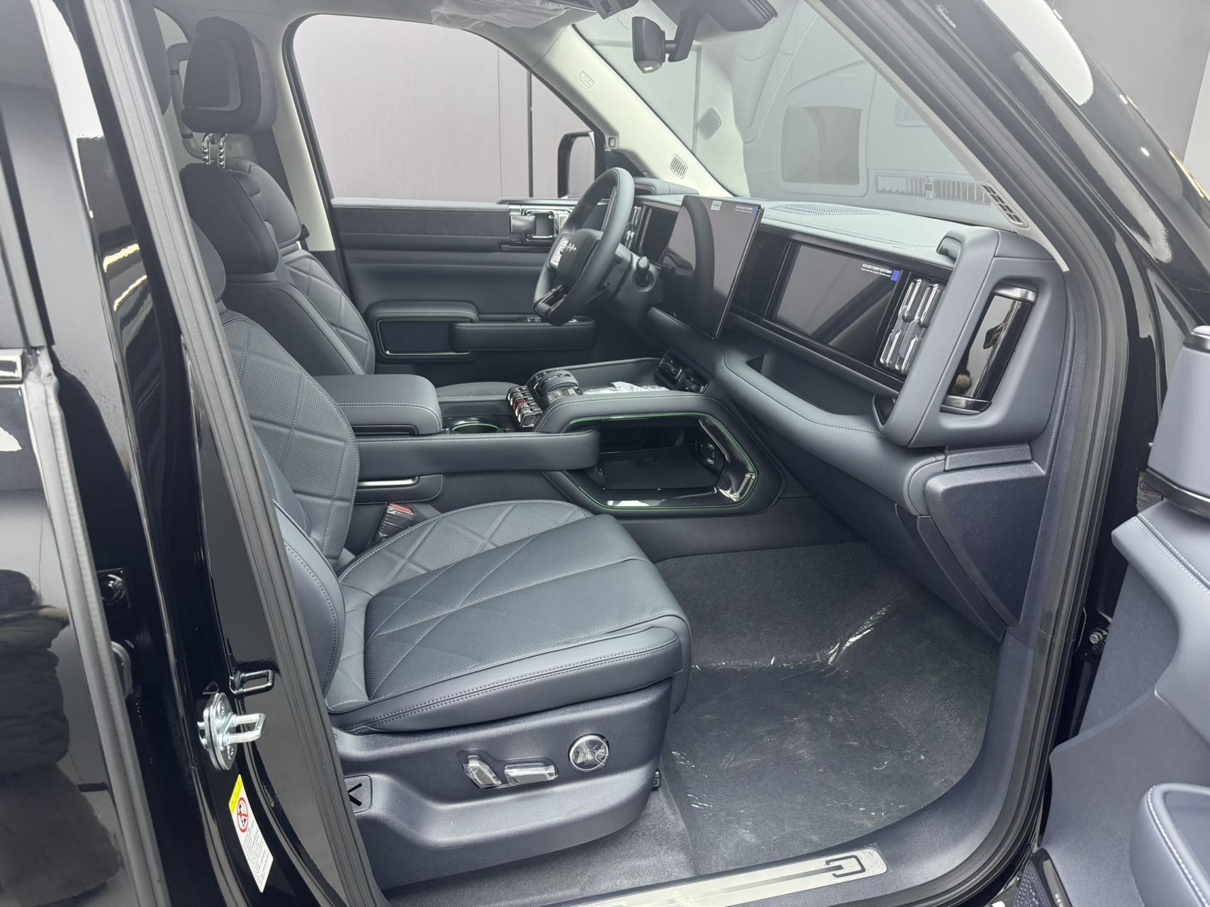 川西自驾租车公司